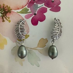 Pearl earrings